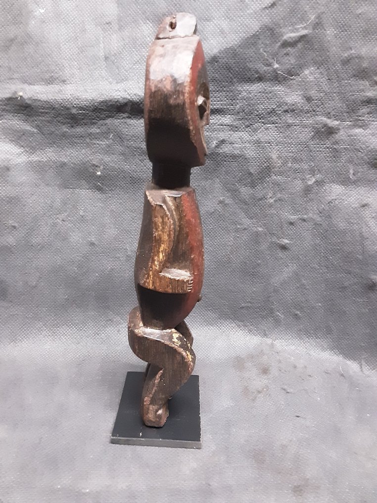 恋物癖人物 - kwele - 加蓬  (没有保留价) #4.3