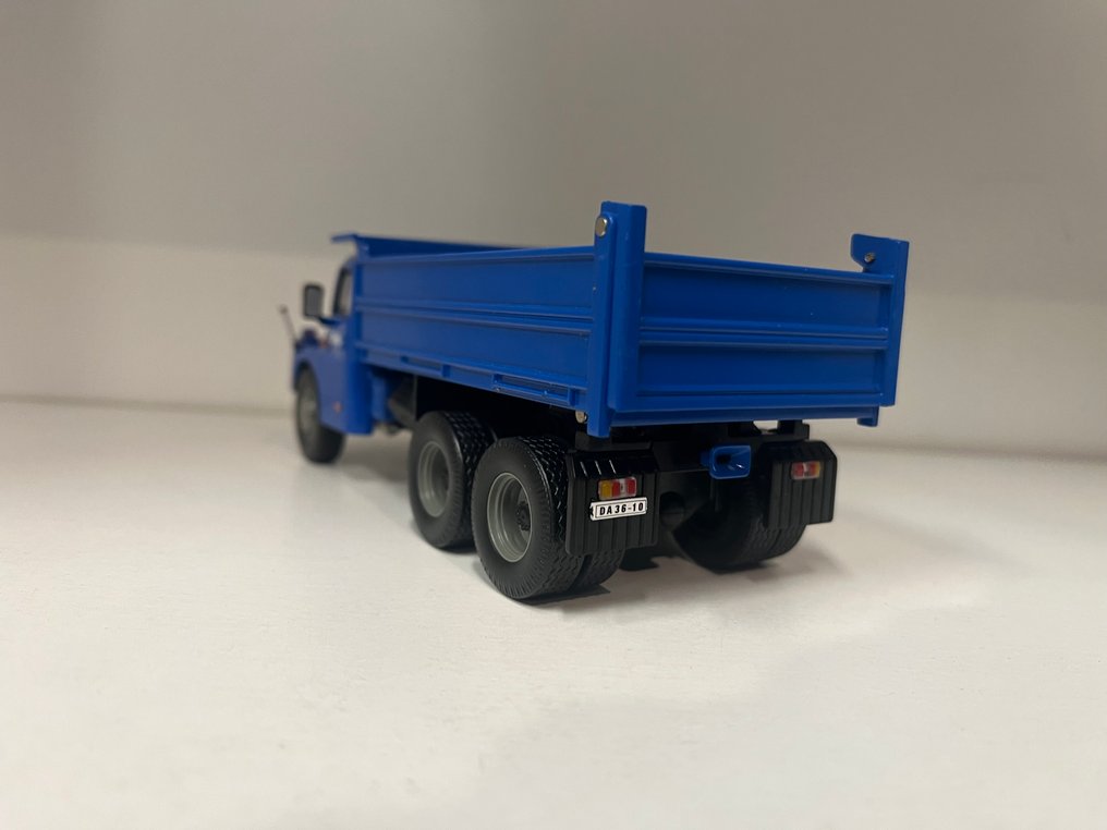 IXO 1:43 - Camión a escala - Tatra 148 S3 #2.1