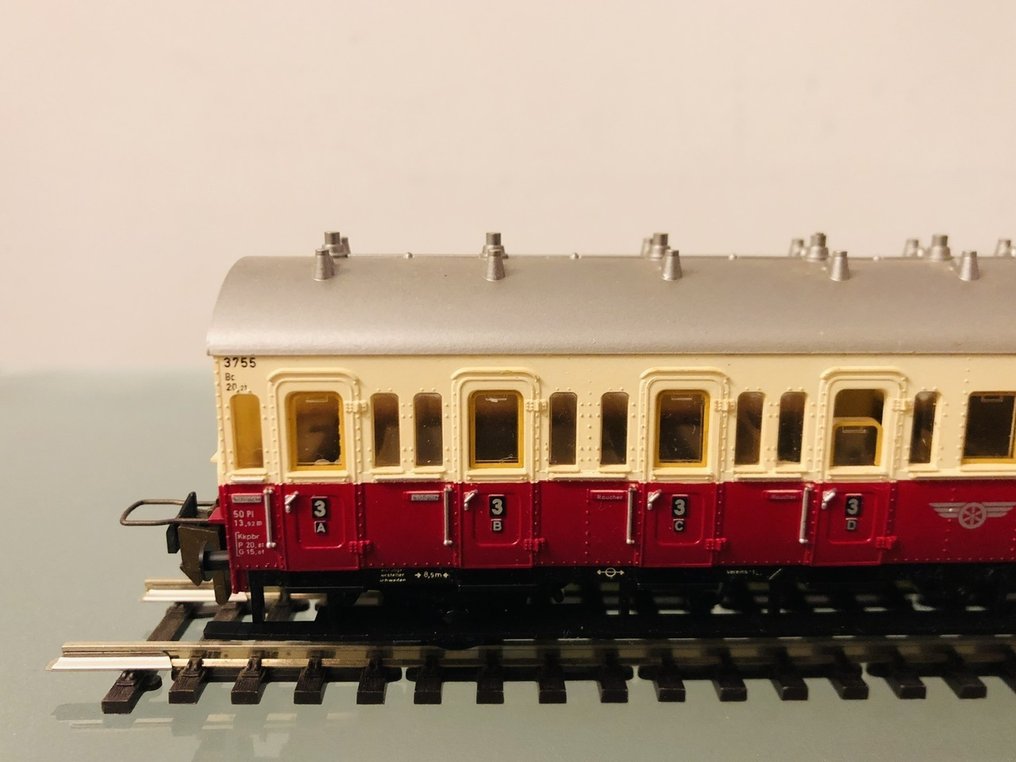 Trix Express H0 - 3355/3356/3357 - Carrozza passeggeri di modellini di treni (4) - 3 auto di passeggeri e 1 furgone per bagagli #3.2