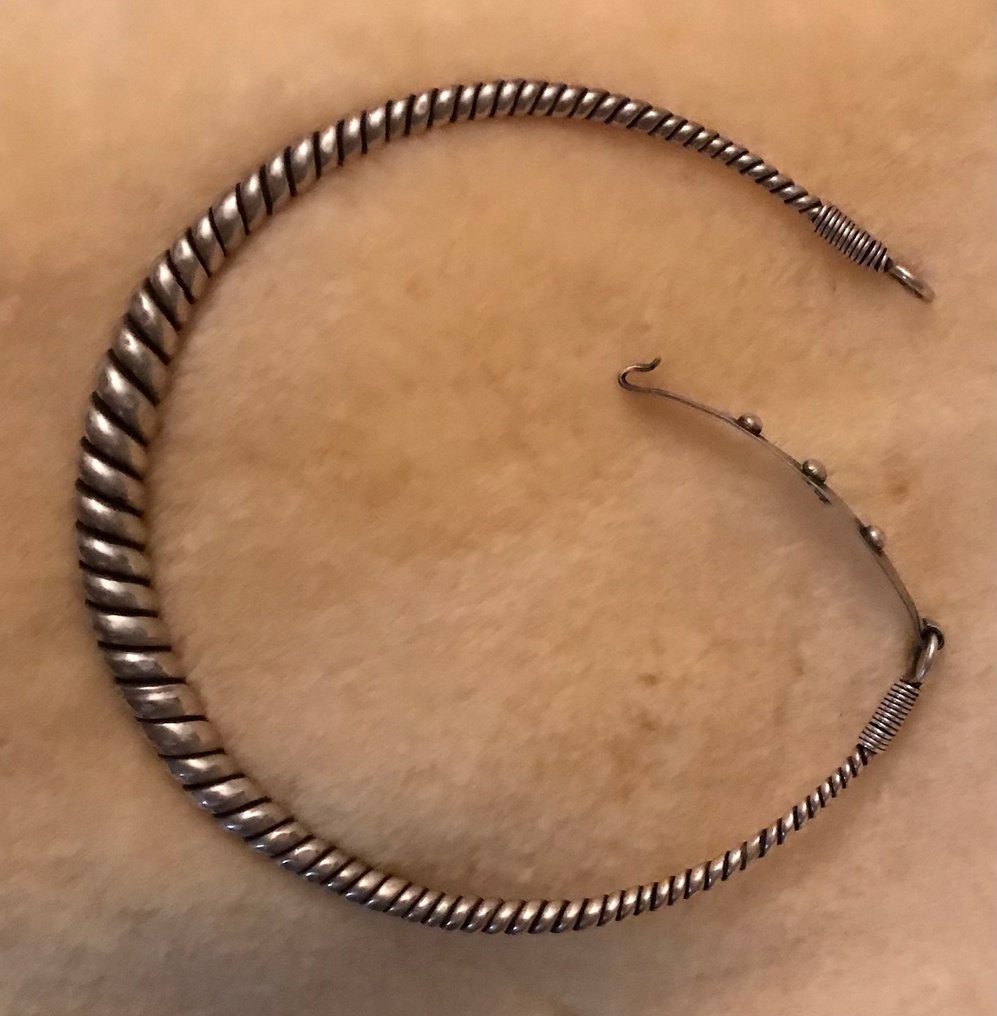 Κολιέ τσόκερ - Βιετνάμ Χειροποίητο λαός Miao.  (χωρίς τιμή ασφαλείας) #4.3