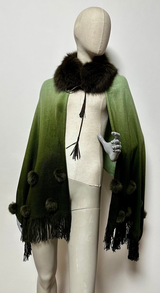 Artisan Furrier - Scarf #1.0