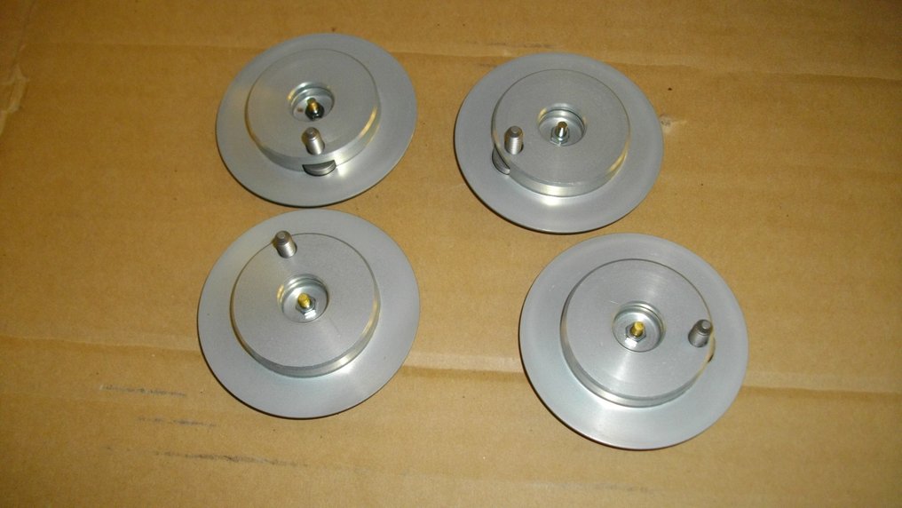 Car part - Ferrari - n.4 HUBCAP wheels Coppette ruota carbonio e alluminio FERRARI LAFERRARI 306689 - After 2000 #2.1