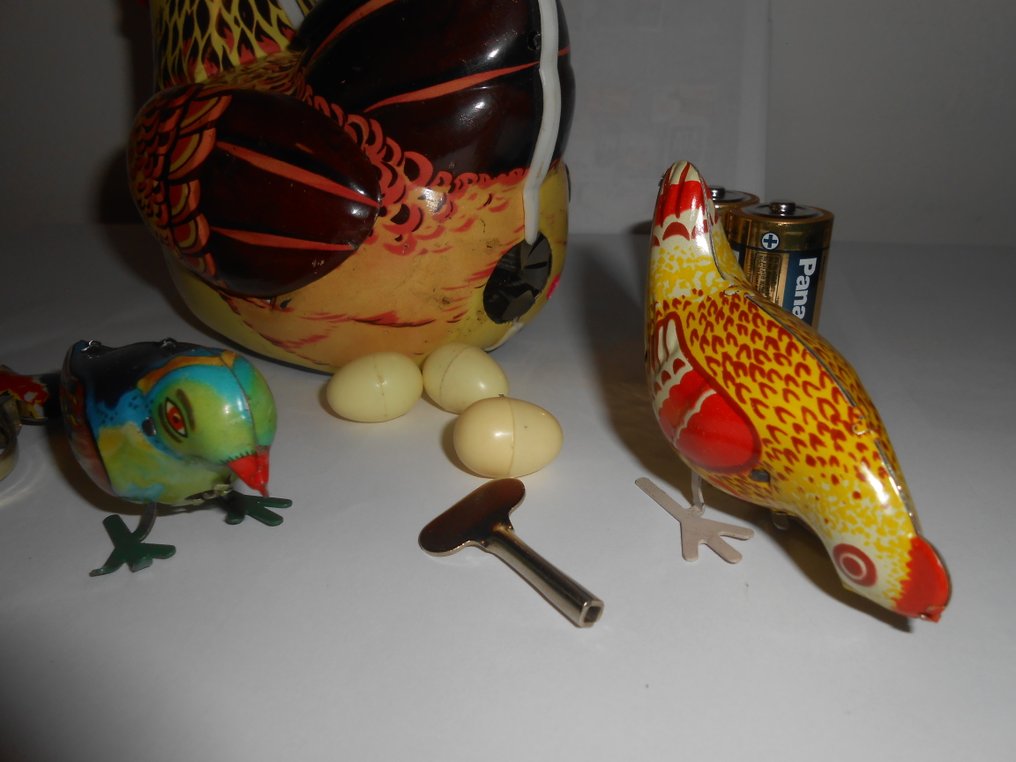 Markenlos - Giocattolo di latta a carica manuale - 1970-1979 #2.1