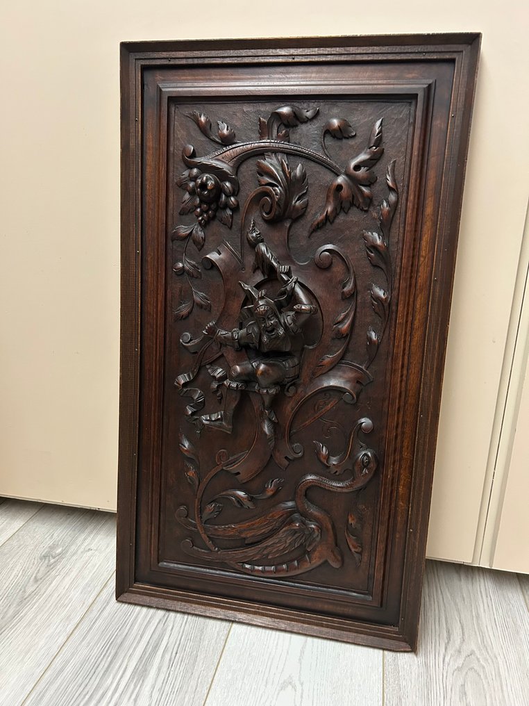 柱状雕刻, Handgesneden houten reliëfpaneel in Black Forest stijl - 64 cm - 木 - 1950 #1.0