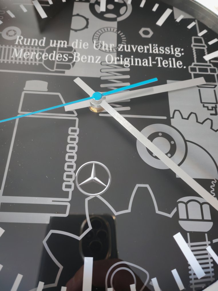 seinäkello - Mercedes-Benz #2.1