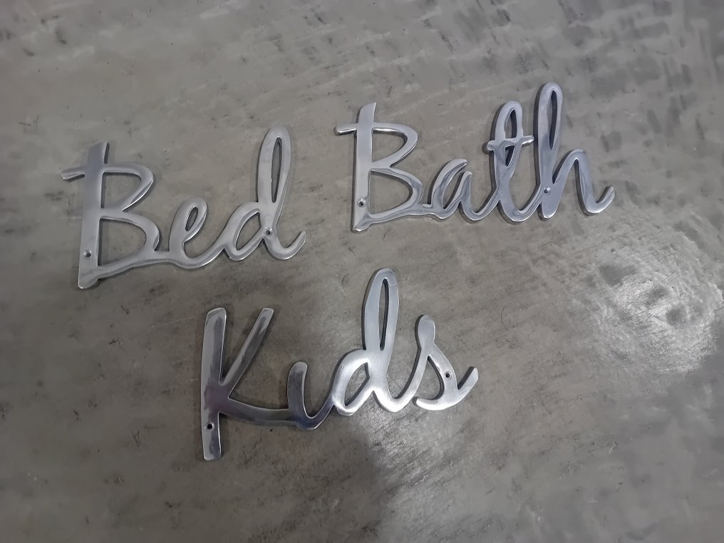 Design Ferragens para porta (3) - 2000-2010 - Descrição da porta / do quarto #1.0