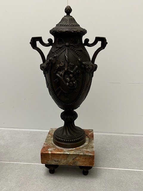 Urna (2) - Cink (spelter) - Vazen-Urn #1.0