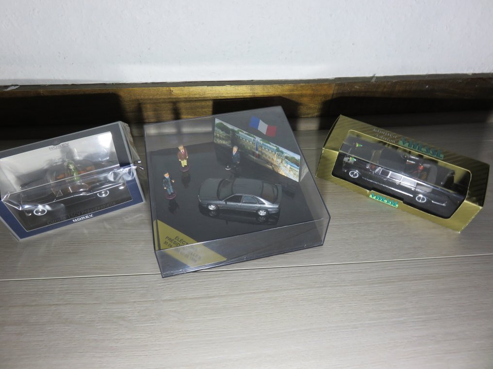 Vitesse, Norev 1:43 - Model car (8) - 3 voitures emblématiques de chefs d'état : Renault Safrane RXE Turbo de Jacques Chirac , Citroên 15 - in limited edition boxes with 5 figurines at a 1/43 scale #1.0