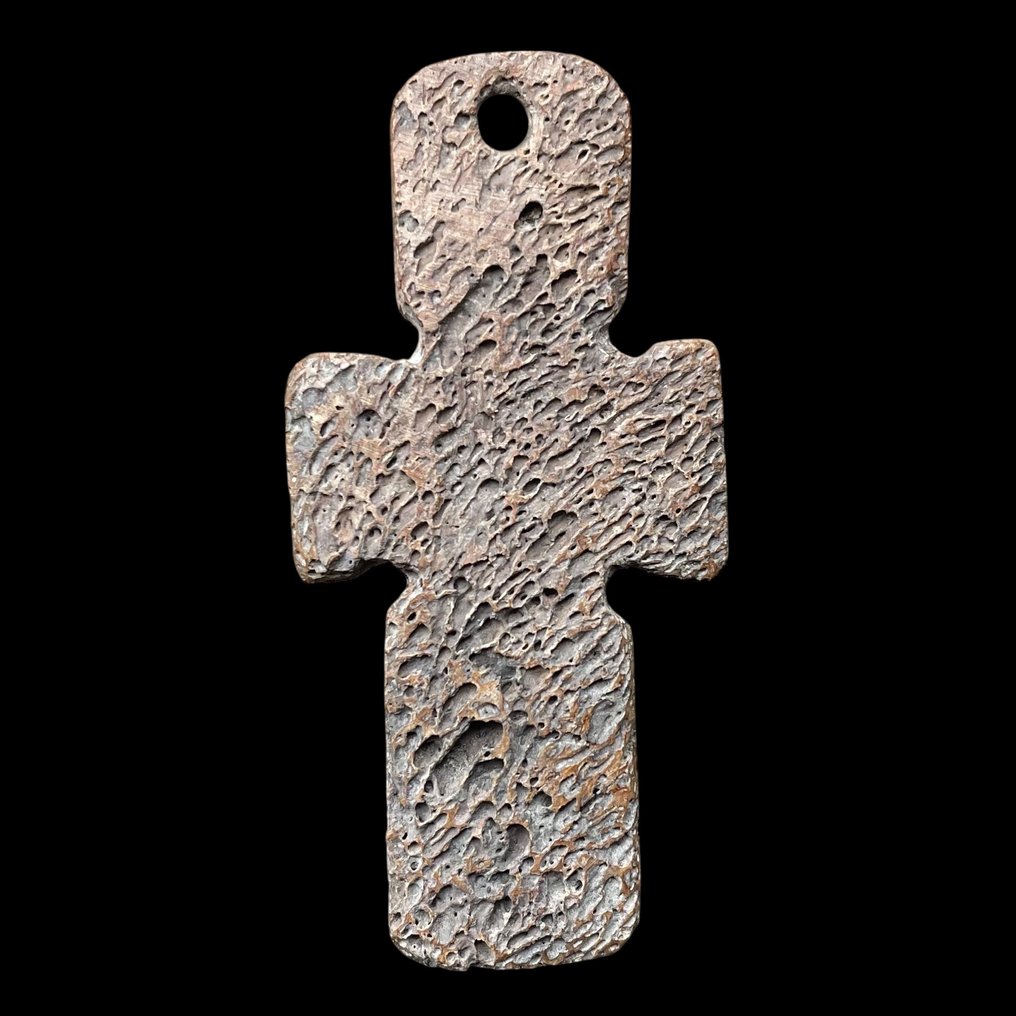 Μεσαιωνικός (Βυζαντινός) Σπάνιο μεσαιωνικό κρεμαστό σταυρό από οστό Σταυρός - 63 mm (χωρίς τιμή ασφαλείας) #2.1