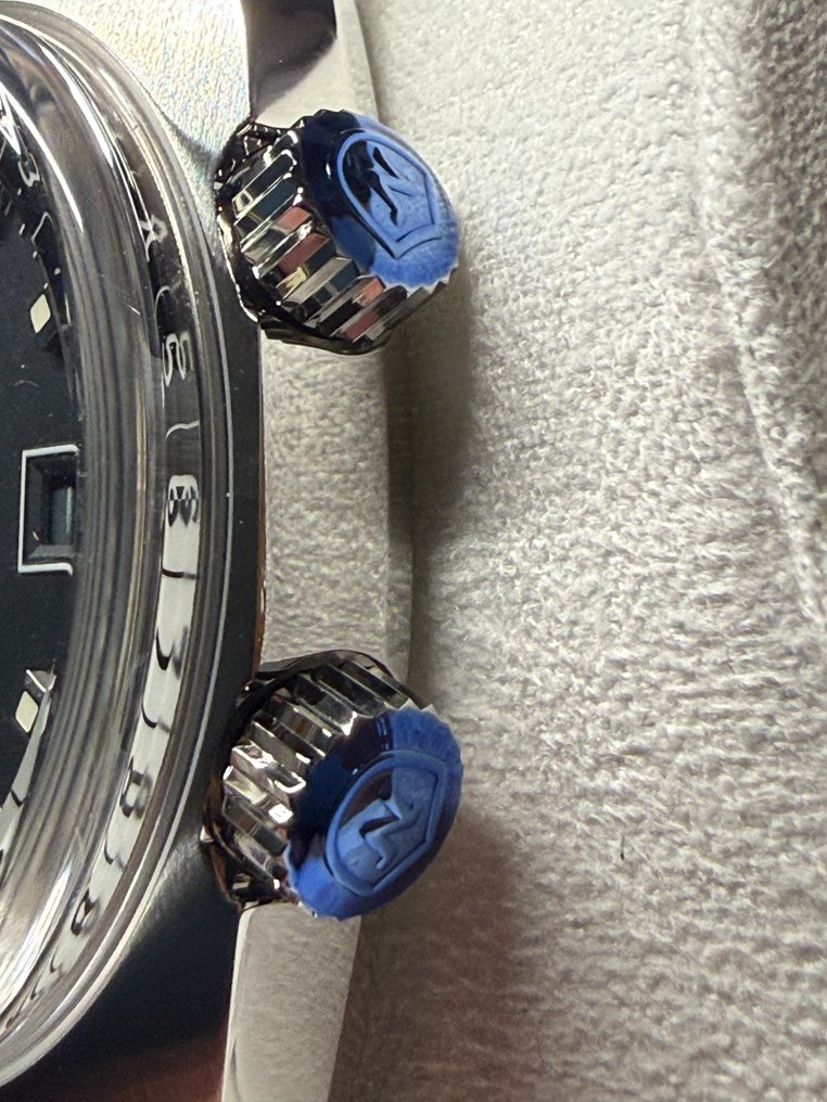 Nivada - Limited for Hodinkee 225 pieces - 87013 - Herre - 2025 #3.2