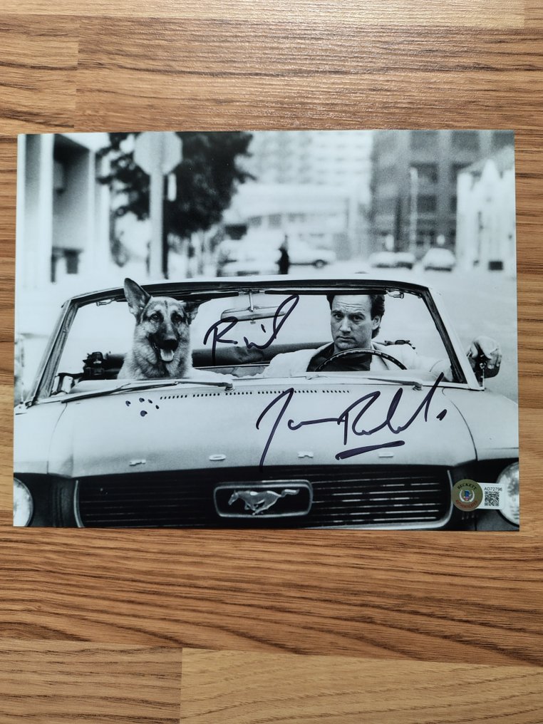 K-9 - Jim Belushi - Autograph, Photo with Beckett COA #1.0