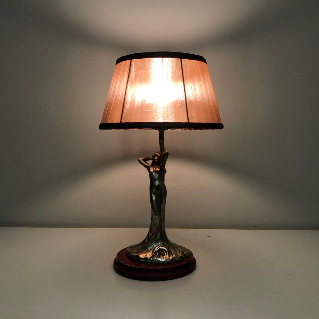 Massive - Lampada da tavolo a forma di statuetta - 12751/S1 - Spelter #1.0