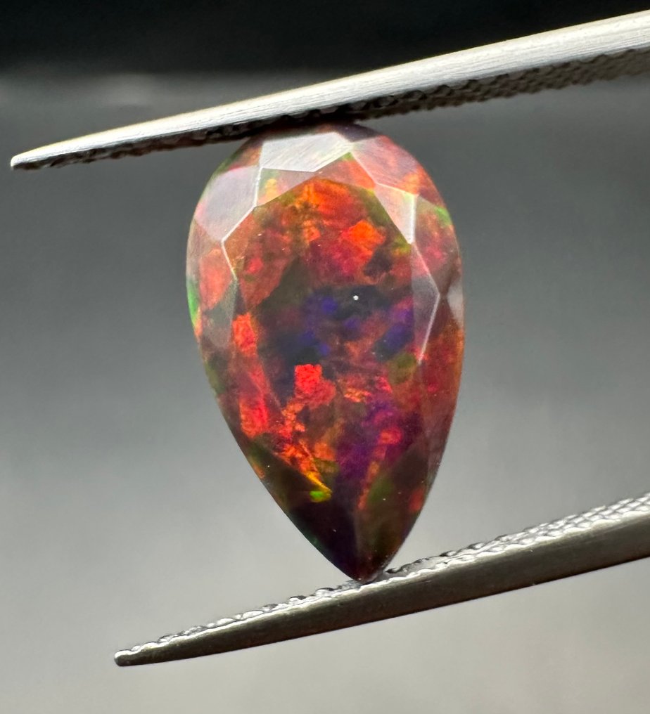 2,39ct 欧泊 磨光- 0.47 g #3.2