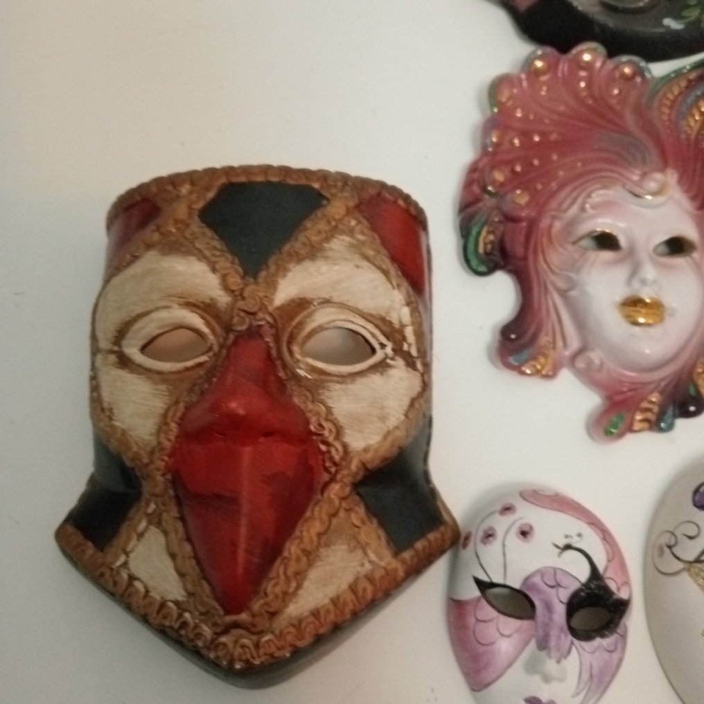 Θεματική συλλογή - μάσκες #1.0