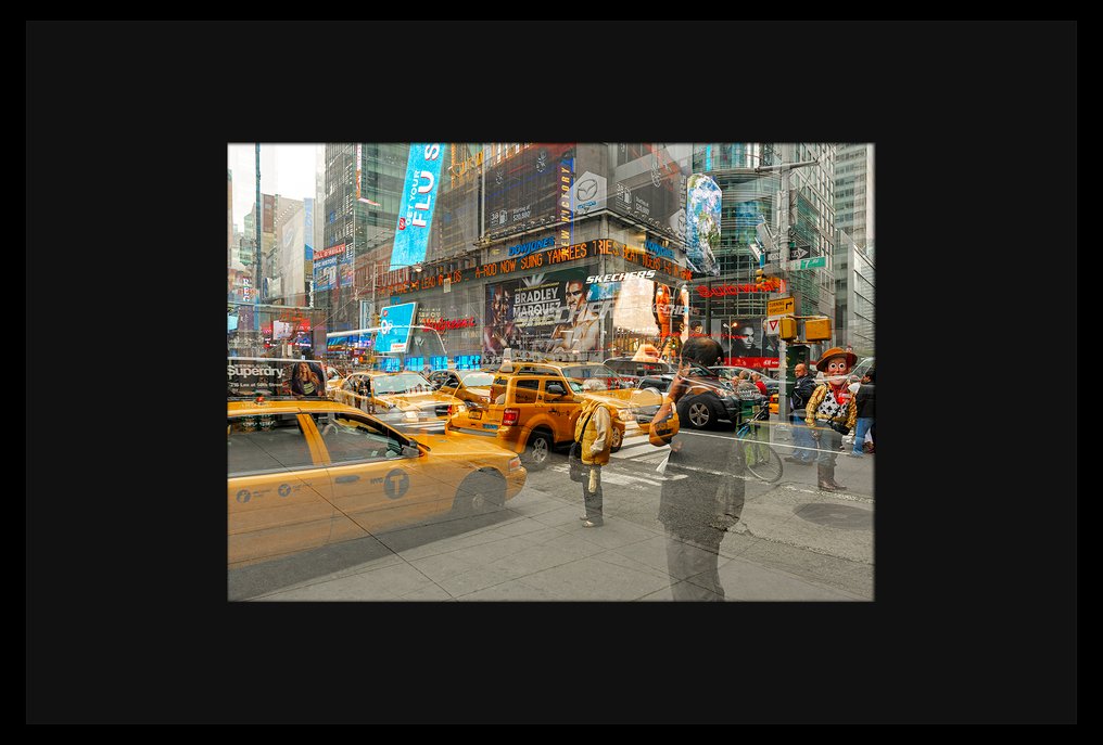 Roberto Cavalli - Visioni, In New York / #663_211 #3.2