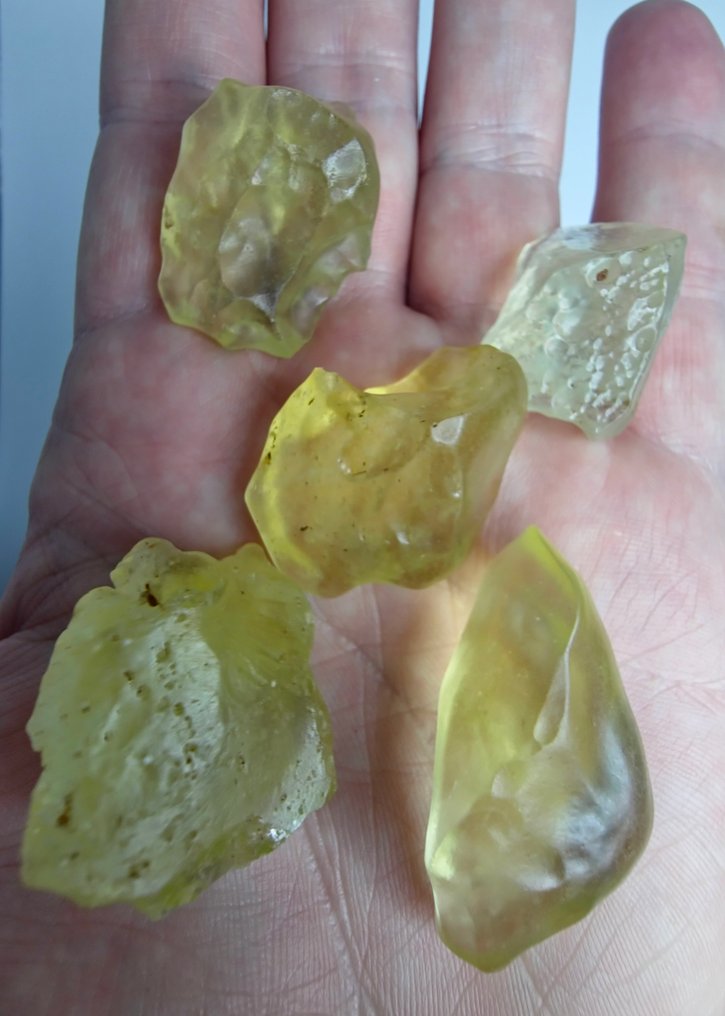 Libian desert glass (LDG). Impactite - 53.3 g #4.3