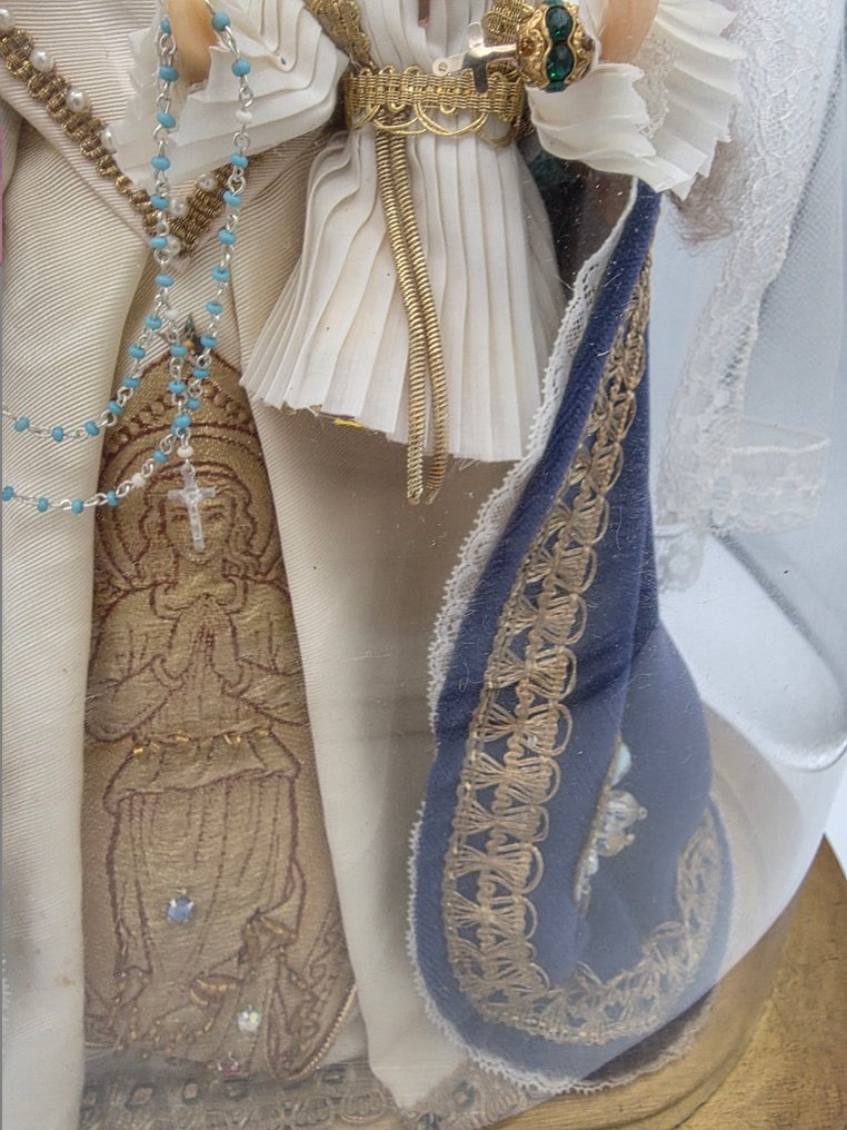 Jungfru med barnet under glob - 38,5 cm - Vax, Textil, Glas - 1960-1970 #3.2