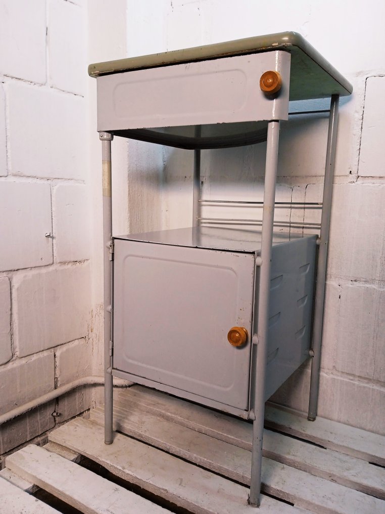 Ντουλαπάκι φαρμάκων - Βιτρίνα Βιομηχανικού Στυλ - Χάλυβας #2.1