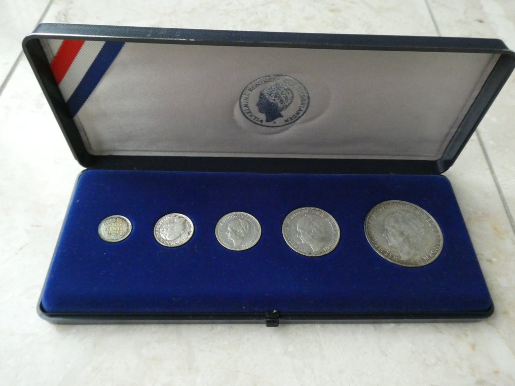 荷兰. 威廉敏娜. Zilveren Guldenmunten  (没有保留价) #1.0