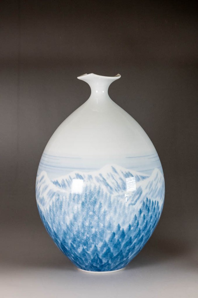 "Soshun (Early Spring)" Sometsuke Porcelain Vessel with Mountain and Forest Motif – Fujii Shumei, - Porcelain - Fujii Shumei / 藤井朱明 (1936– ) Japanese porcelain artist working in Arita, Saga Prefecture. - Japan - Shōwa period (1926-1989) #1.0