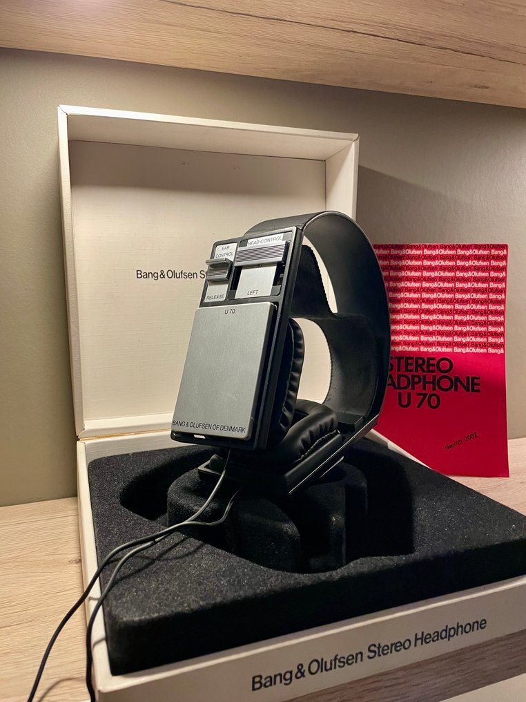 Bang & Olufsen - U70 headphone - including new earpads Headphone #1.0