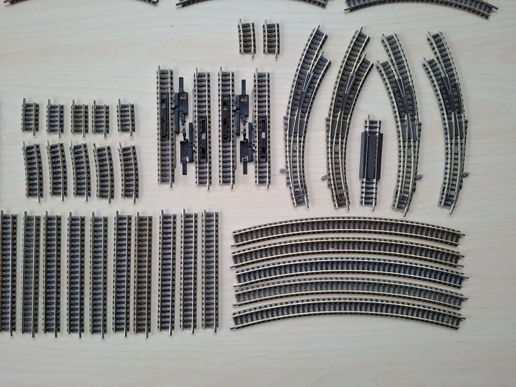 Fleischmann N - 9100 serie - Modeltreinsporen (120) - Assortiment Rails en Wissels #4.3