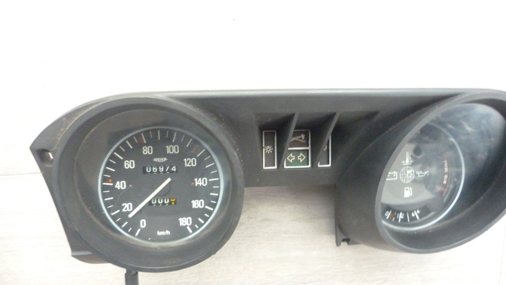 Car part (1) - Alfa Romeo - Tellerunit AlfaSud serie 1 - 1970-1980 #1.0