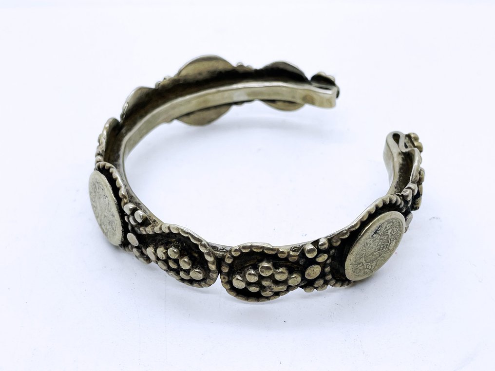 古老的貝都因手鐲，上面有盧比 - 銀 - 阿拉伯半島 - 1940年代 #3.2
