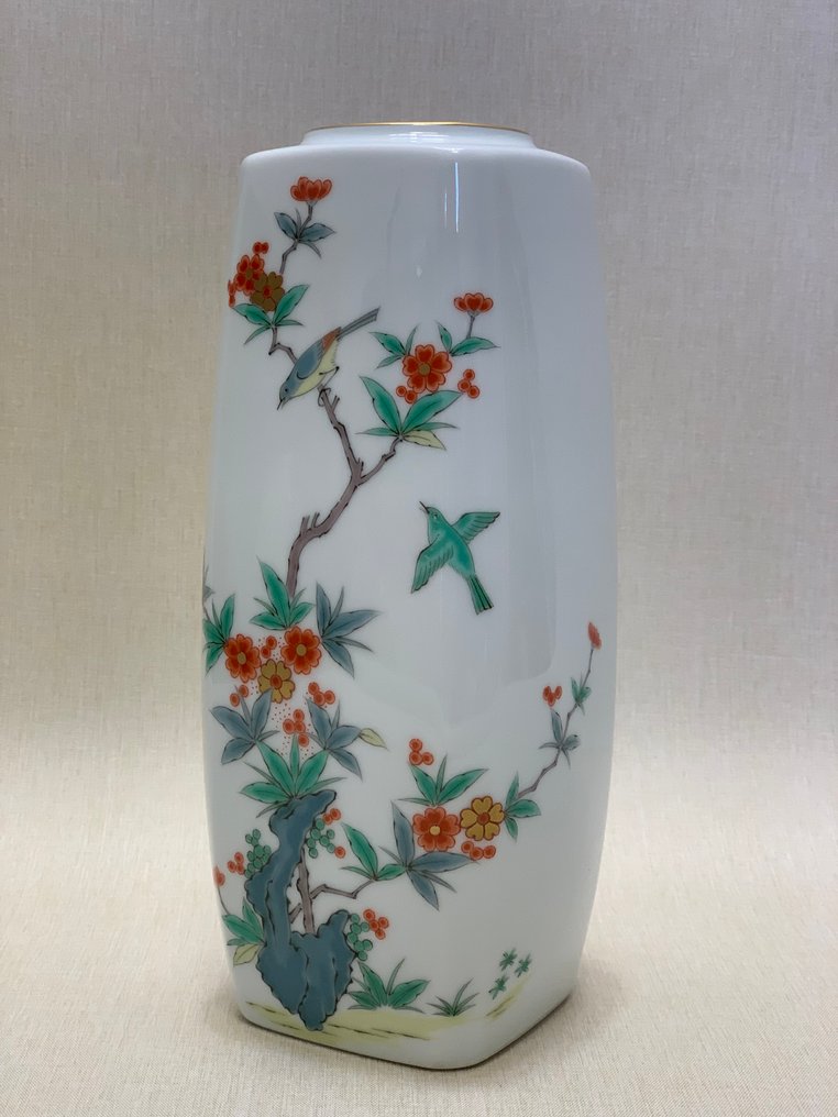 Vase - Porcelain - Japan - Fukagawa . Kakiemon (No reserve price) #1.0