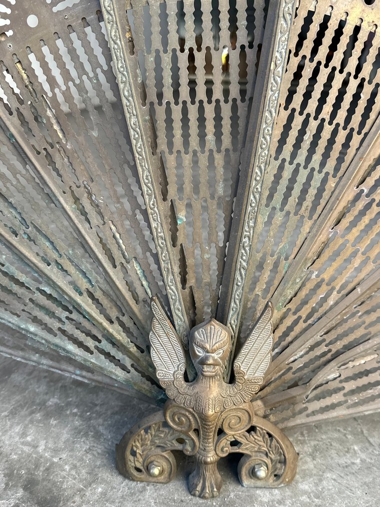 Spanyolfal - Fém - kandallóparaván #4.3