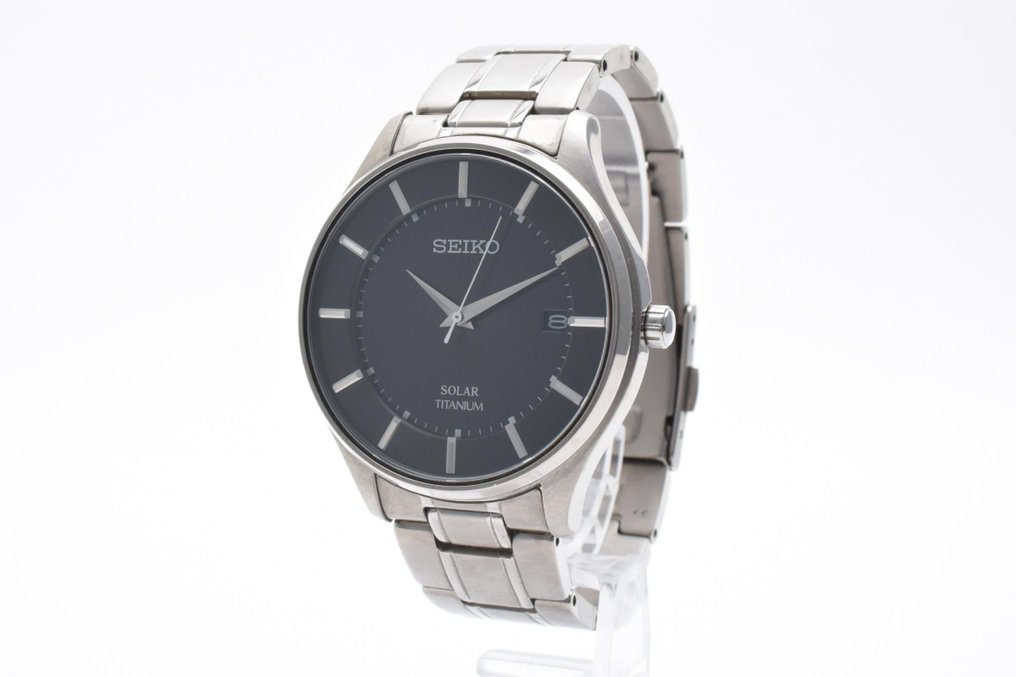 Seiko - Solar Titanium - No reserve price - V157-0BX0 - Men - 2010-2020 #1.0