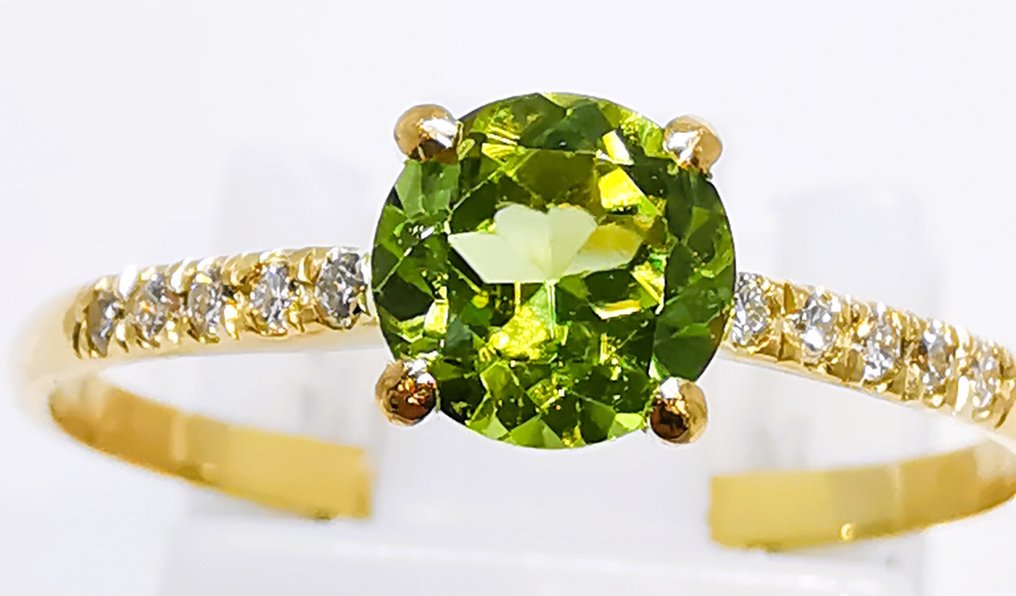 Sans prix de réserve - Bague - 14 carats Or jaune -  0.45ct. tw. Péridot - Diamant #2.1
