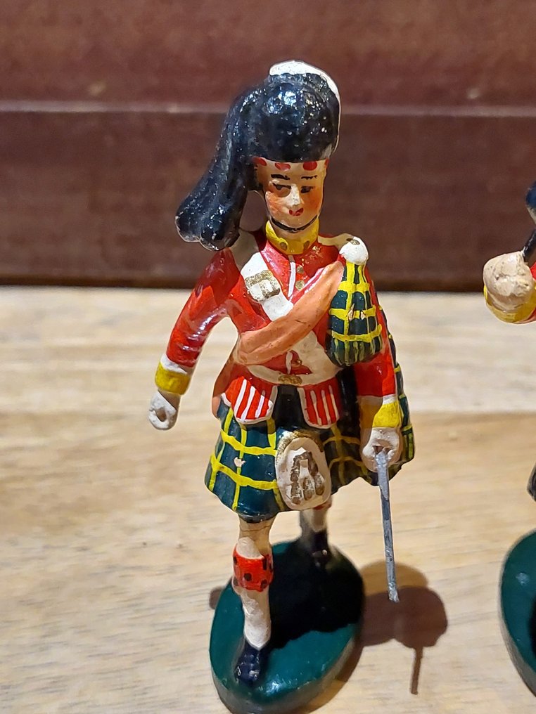 NB - Statuetta giocattolo 3x Scots Guards - 1930-1940 - Belgio #1.0