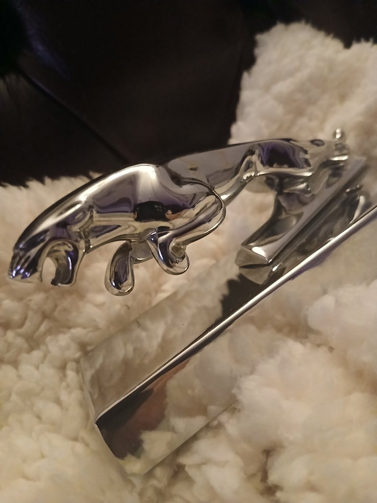 Parte di auto (2) - Jaguar - Jaguar kapornament (Leaper) - 1930-1940 #3.2