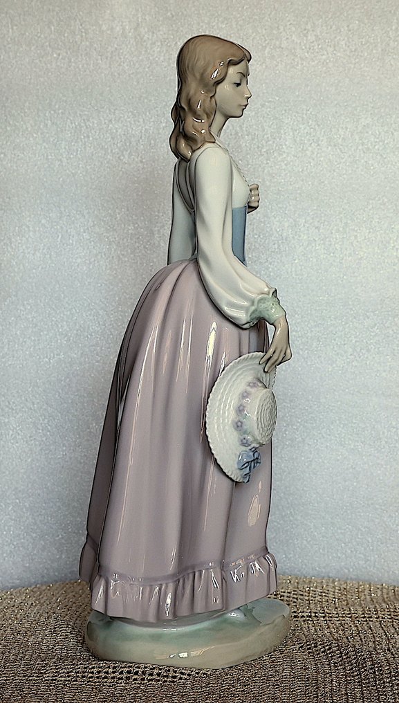Lladró, 5005 - Άγαλμα, "Eloise" - 37 cm - Πορσελάνη #3.2