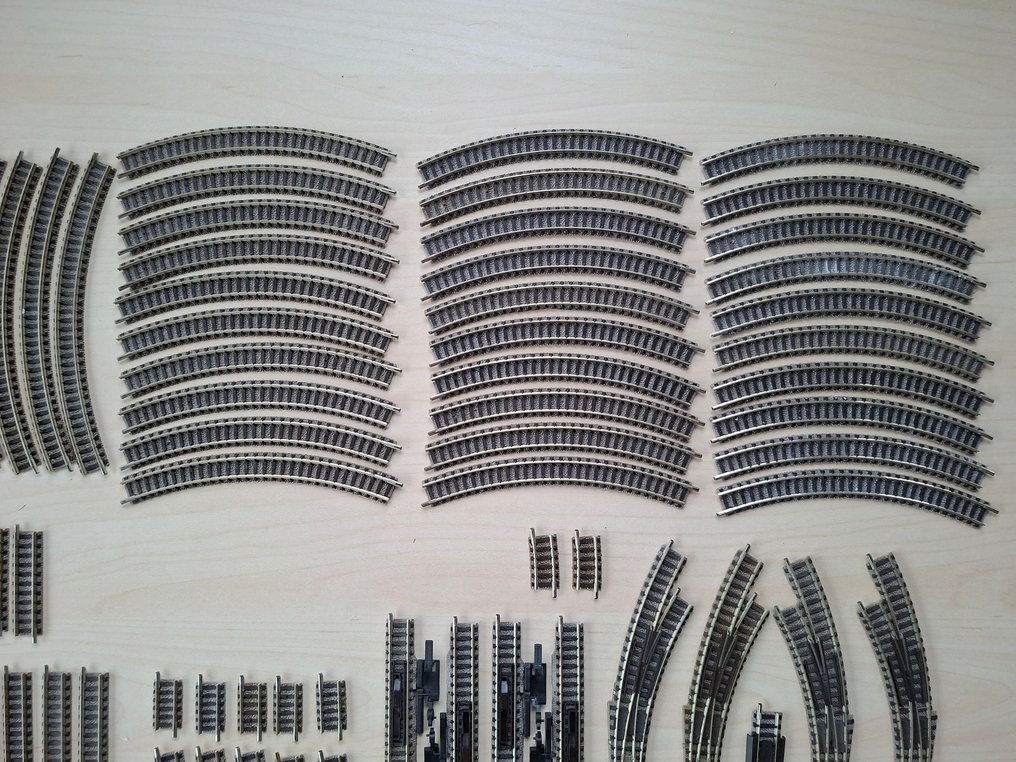 Fleischmann N - 9100 serie - Modeltreinsporen (120) - Assortiment Rails en Wissels #2.1