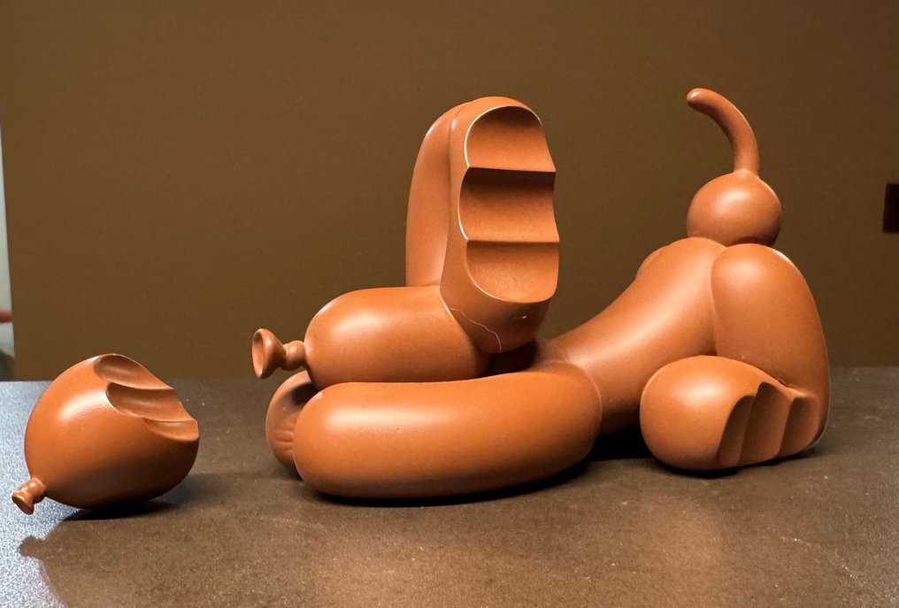 Whatshisname (1982) - Choco Happy Balloon Dog #1.0