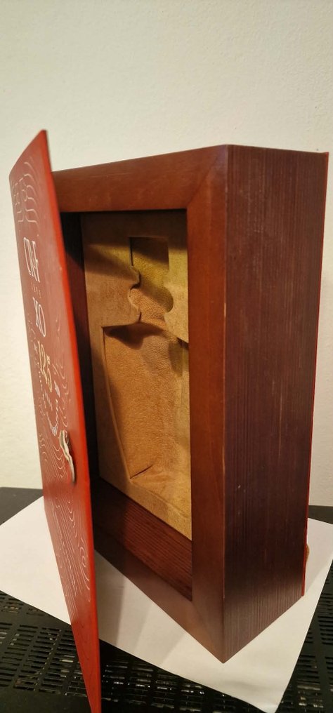 Carvalho Ribeiro & Ferreira - XO Reserva 125th Anniversary - b. 2020s - 70cl #3.2