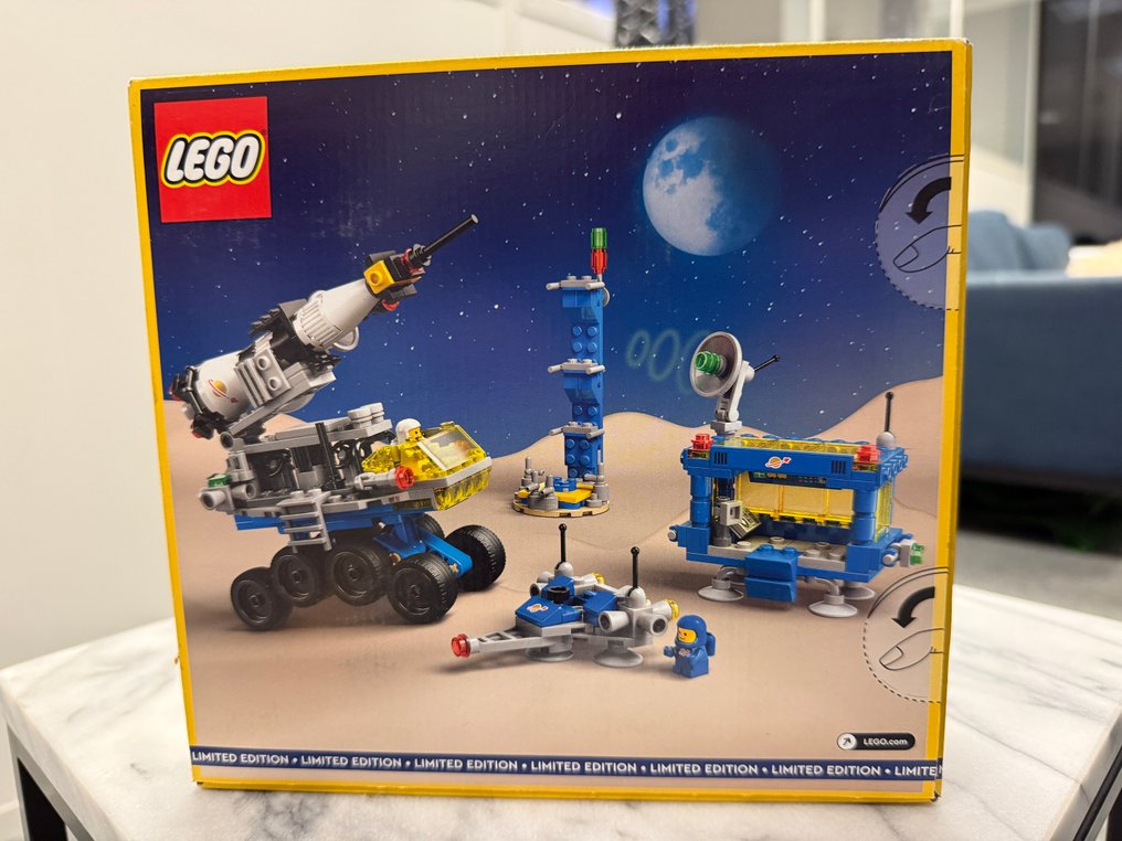 Lego Set - 40712 - Space - Micro Rocket #2.1