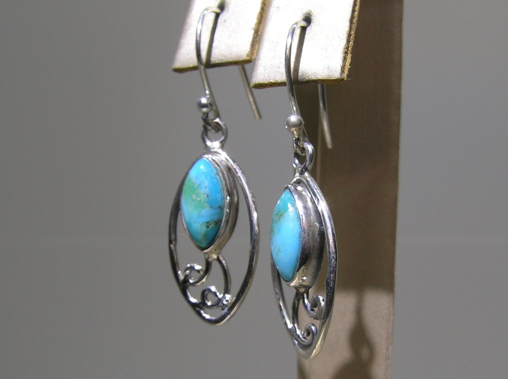 Turchese Orecchini - Altezza: 35 mm - Larghezza: 11 mm- 3.08 g - (2) #3.2