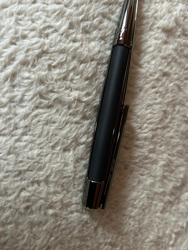 S.T. Dupont - Ingen mindstepris - Kuglepen #2.1