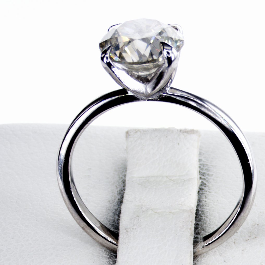 沒有保留價 - 訂婚戒指 - 14 克拉 白金 - 2.02ct. tw. 鉆石 (天然) #1.0