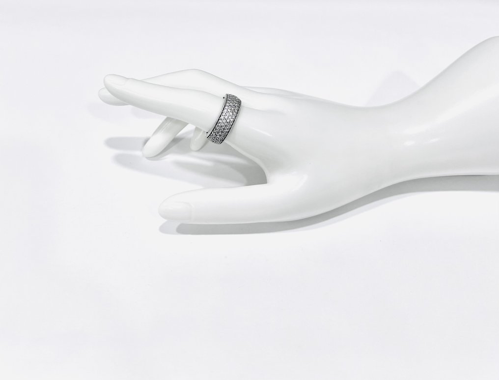 Bez ceny minimalnej
- Pierścionek Srebro - Zaffiri #2.1