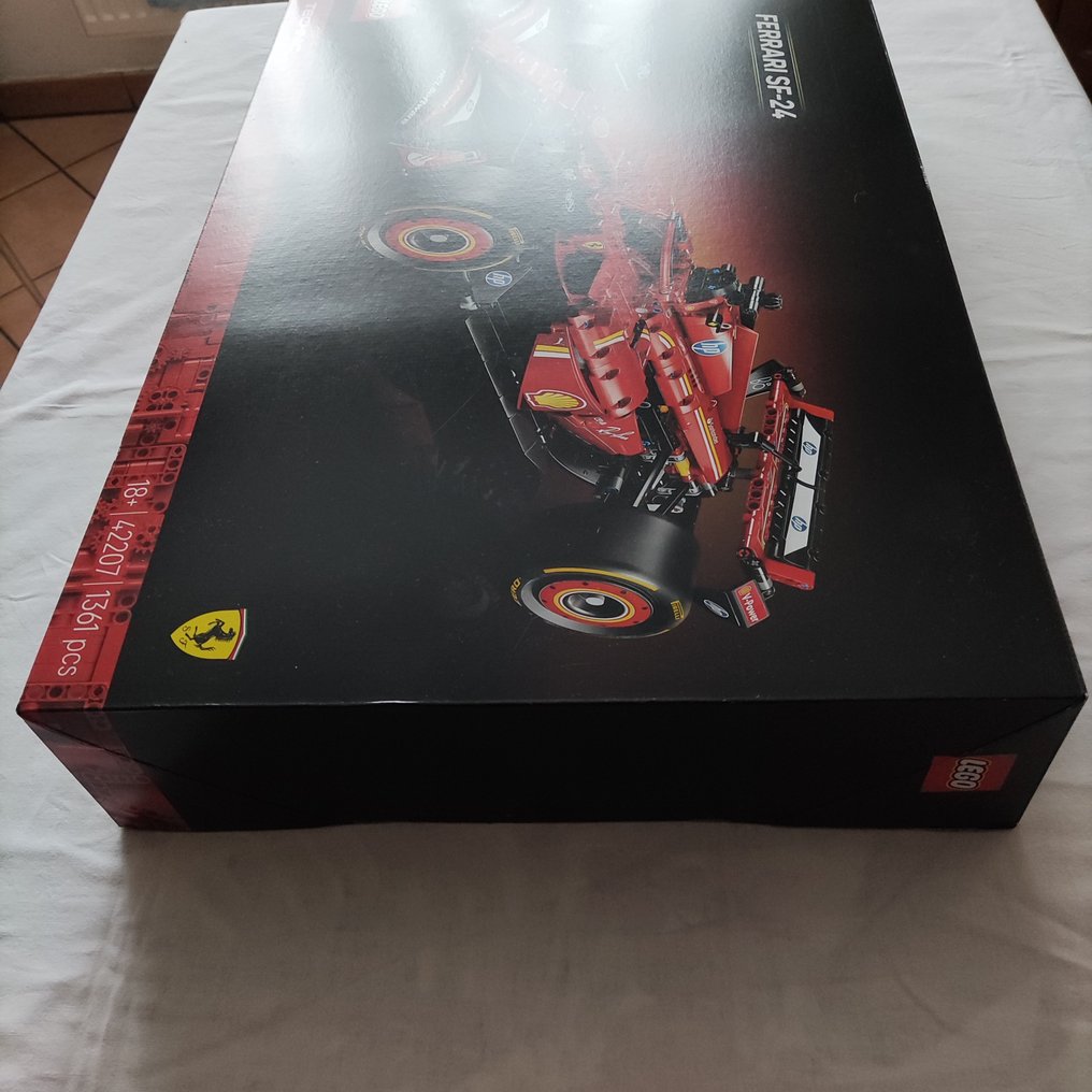 LEGO Set - 42207 - Technic - Ferrari SF-24 #4.3