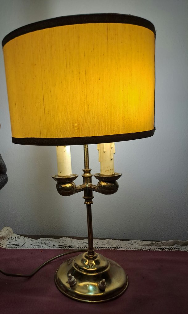 台灯 - 漆黄铜 #1.0