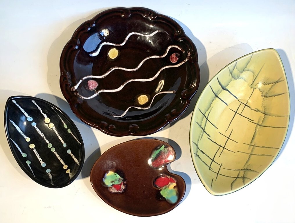 Platter - Ceramic - Four colorful bowls #3.2
