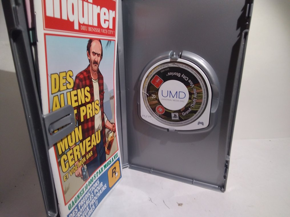 Sony - Playstation Portable (PSP) - GTA - Grand Theft Auto lot - Video game - In original box #4.3