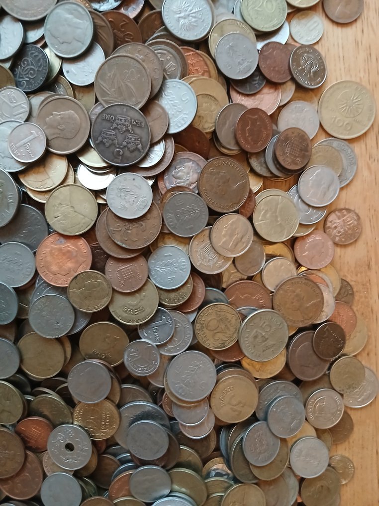 Maailma. Collection of coins (Ei pohjahintaa) #3.2