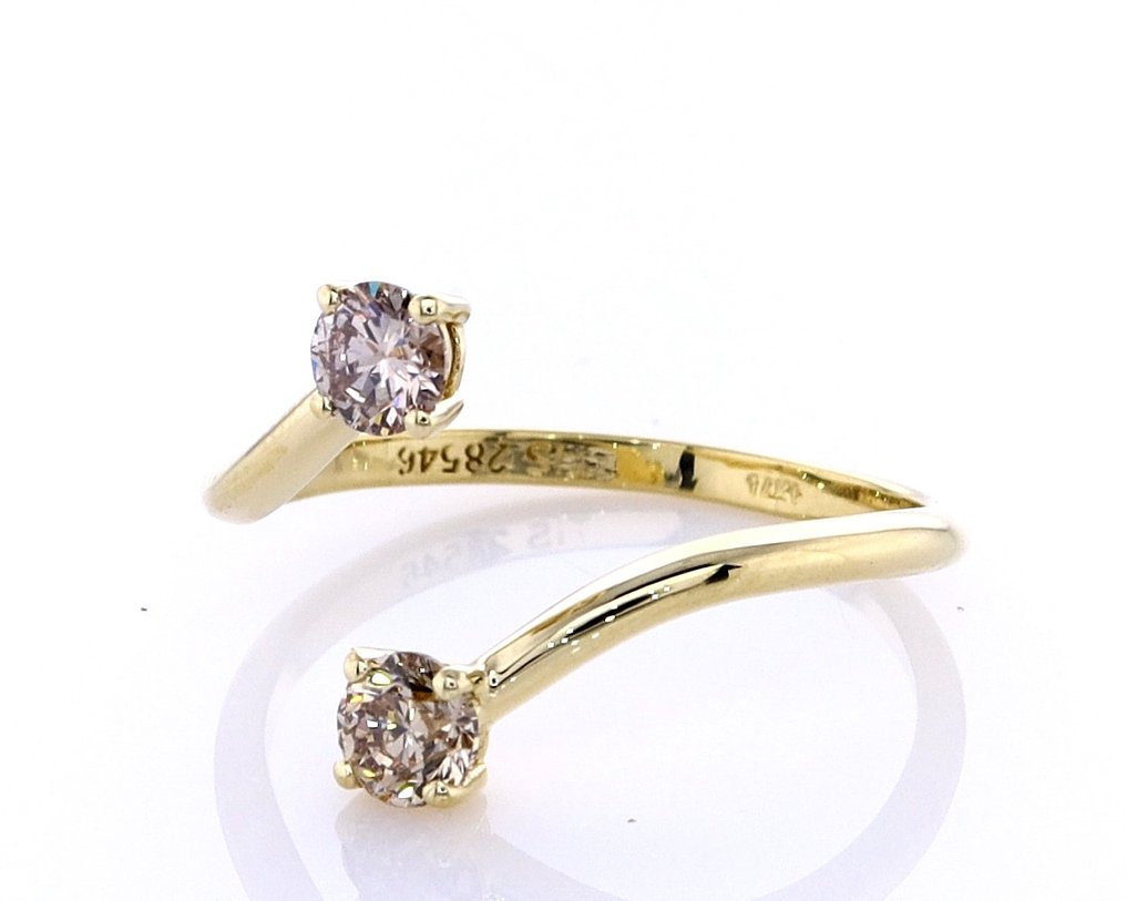 Zonder minimumprijs - Ring - 14 karaat Geel goud - 0.55ct. tw. Diamant (Natuurlijk gekleurd) #1.0