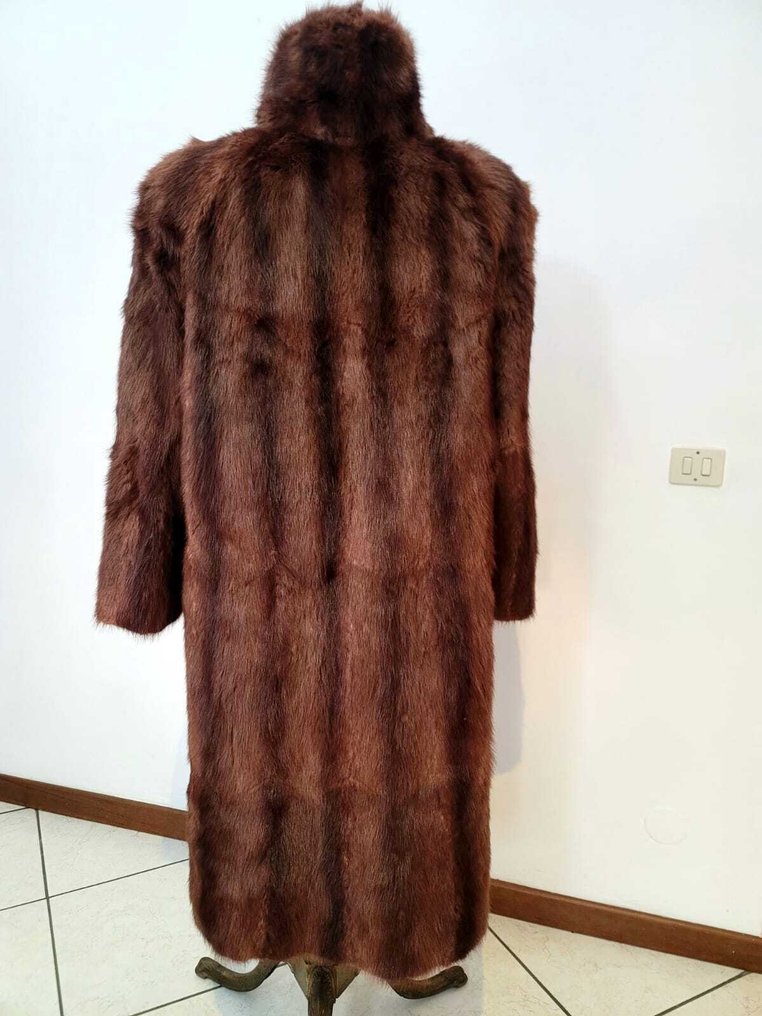 Artisan Furrier - Futro #3.2